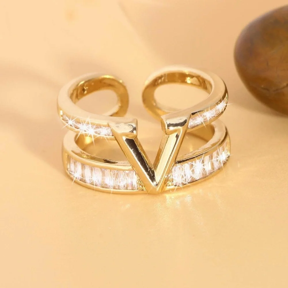 Elegant Luxe Gold Plated V Ring Zircon Adjustable Cocktail Ring